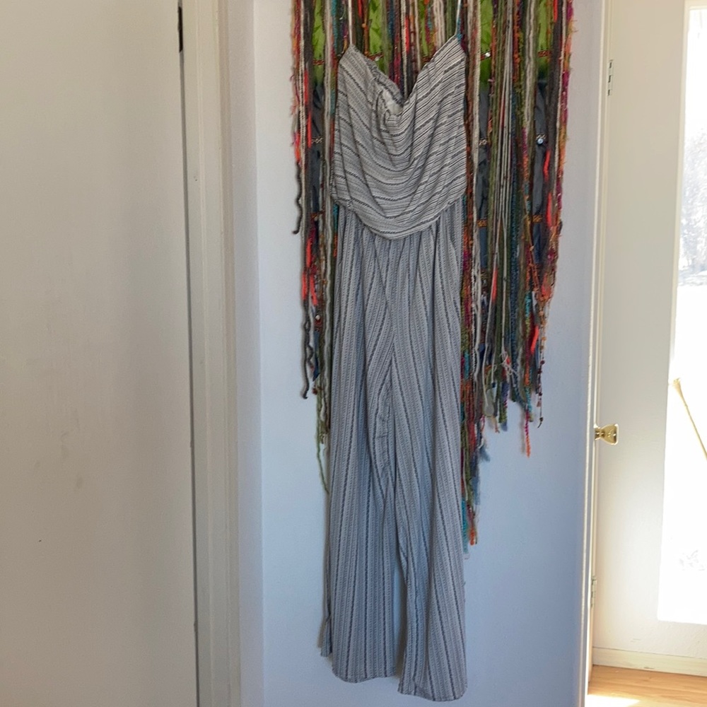 NWT sleeveless pantsuit size L